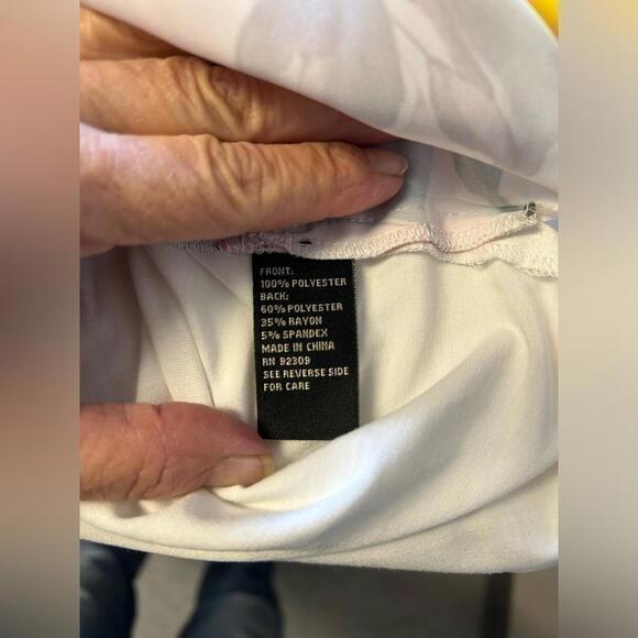 DG2 by Diane Gilman tank - Picture 4 of 5